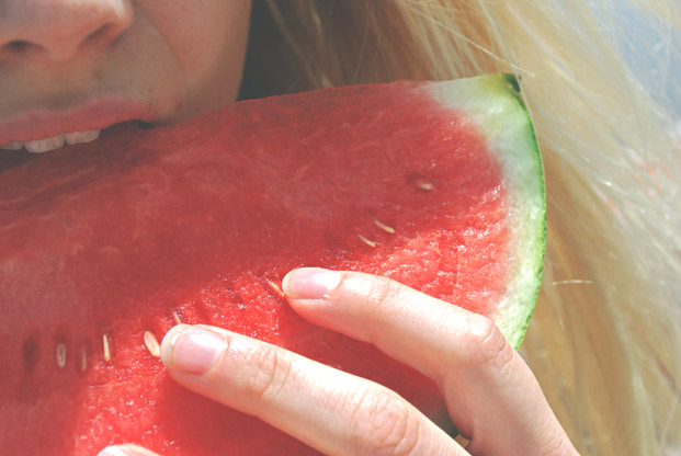 eating-summer-fruit