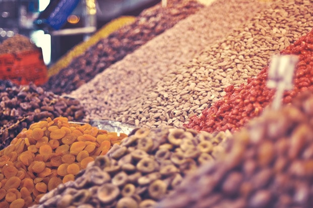 mountain-of-raw-food