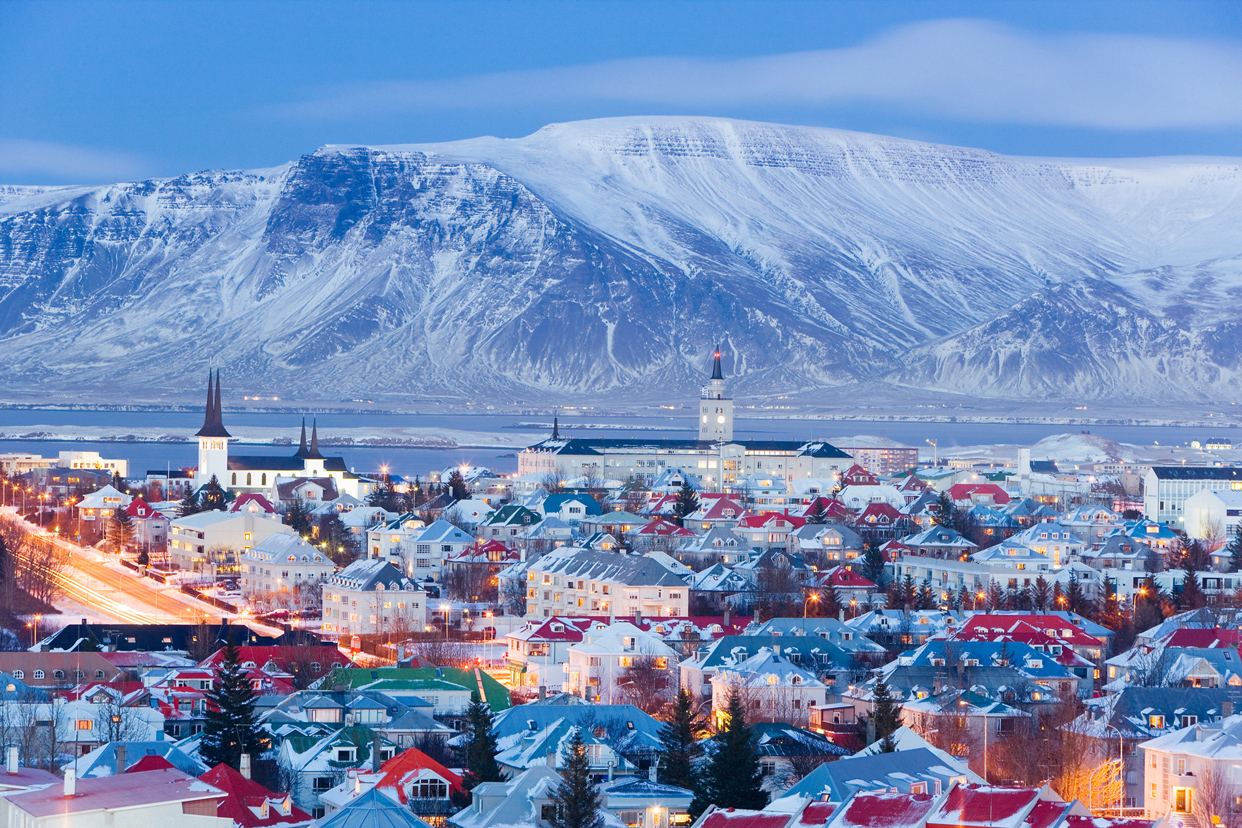 Conscious Travel Guide Iceland: What to Do and See