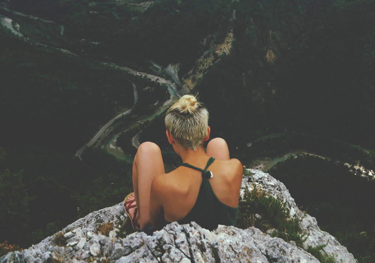 thinking-expansive-positive-affirmations